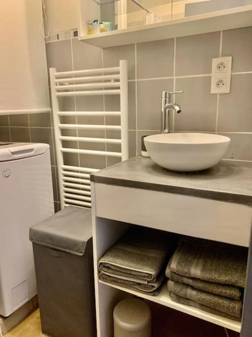Ferienwohnung Lumineux Et Cosy, Avec Parking, 2 Mn Gare, 2Mn Muse, 5Mn Centre Metz Exterior foto